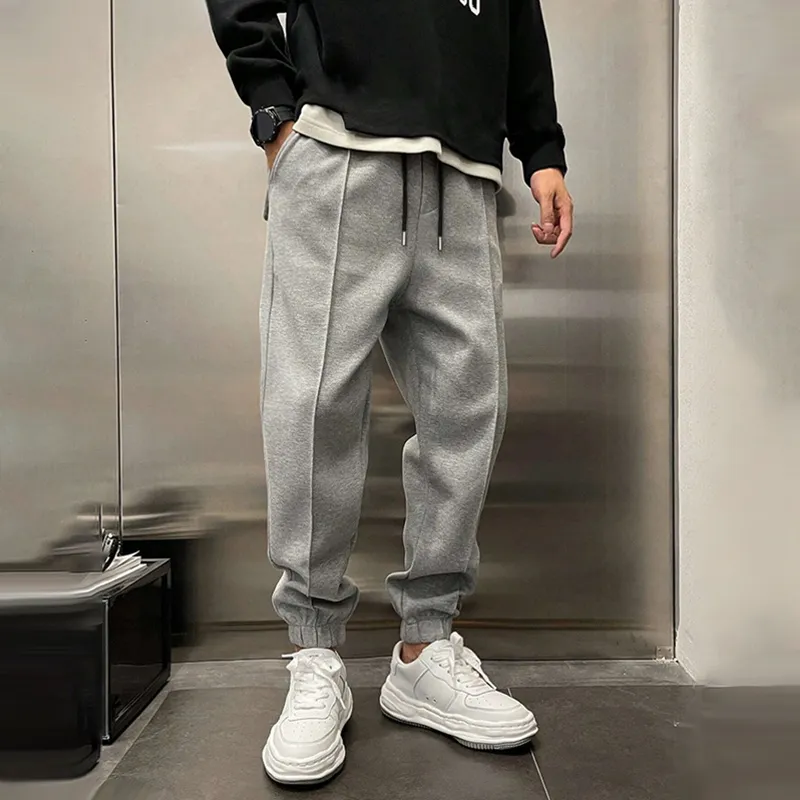 Men's Solid Plush Loose Elastic Waist Casual Sports Pants 03497832Z
